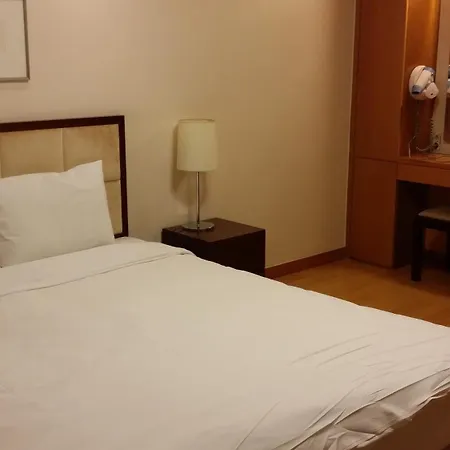 瓦比恩套房1号服务式酒店