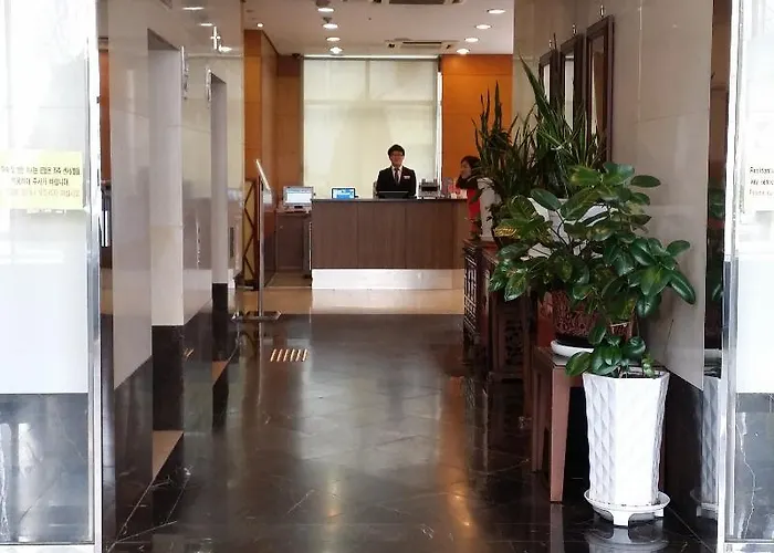 Aparthotel Vabien 1 Serviced 4*