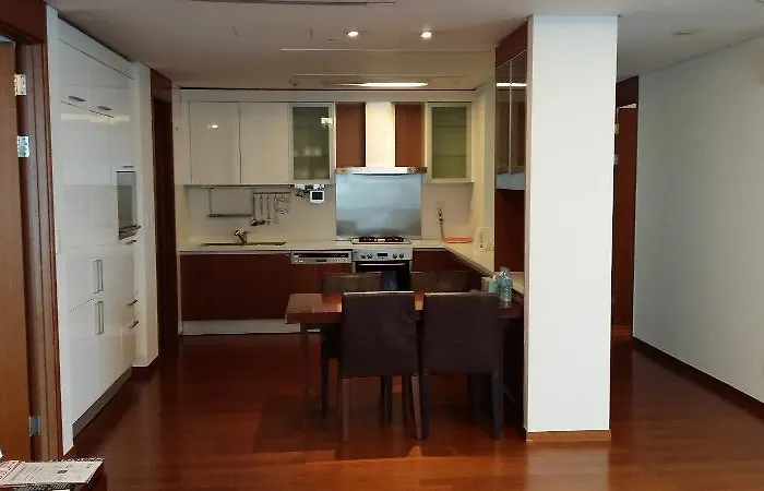Aparthotel Vabien 1 Serviced 4*